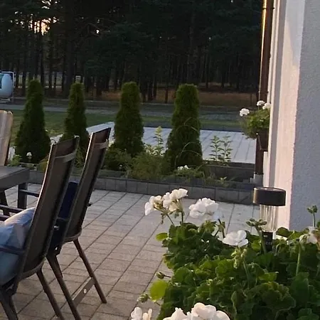 Lasy Jeziora, Cisza I Spokoj, Grzybki I Rybki, Dom 180m2 W Nad Jeziorem Karsinskim ヴィラ スヲーネガシエ