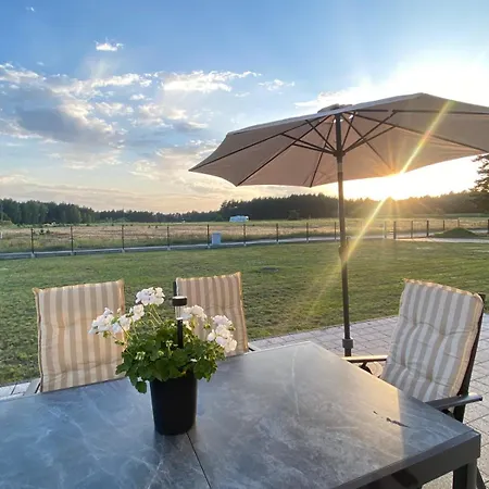 Lasy Jeziora, Cisza I Spokoj, Grzybki I Rybki, Dom 180m2 W Nad Jeziorem Karsinskim ヴィラ スヲーネガシエ