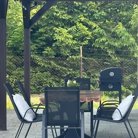Lasy Jeziora, Cisza I Spokoj, Grzybki I Rybki, Dom 180m2 W Nad Jeziorem Karsinskim Swornegacie
