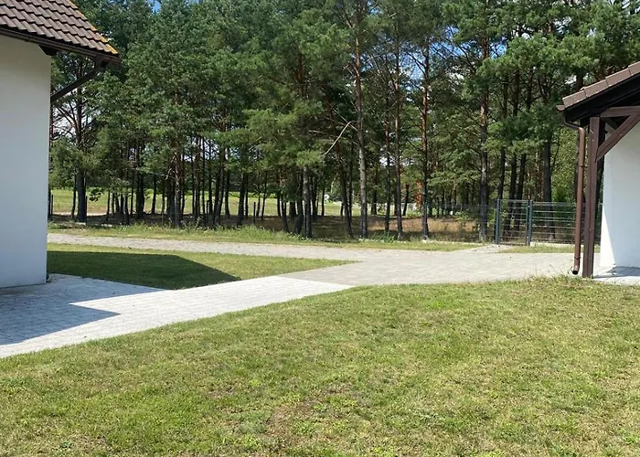 Lasy Jeziora, Cisza I Spokój, Grzybki I Rybki, Dom 180m2 W Nad Jeziorem Karsińskim Swornegacie